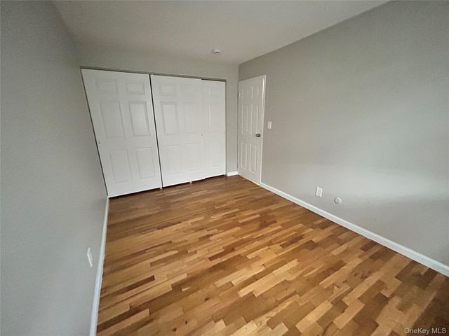 105 Artist Lake Drive, Middle Island, NY 11953