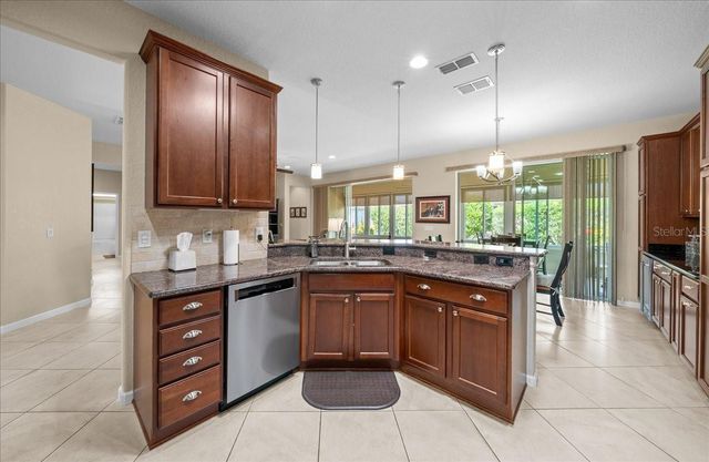 7338 SW 94TH COURT, Ocala, FL 34481