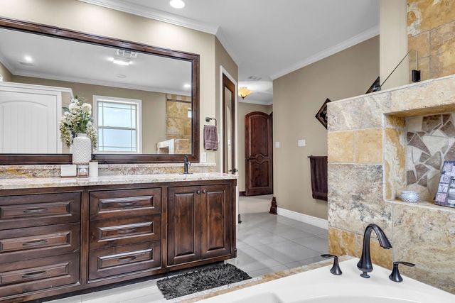 5498 Lonesome Dove, Robstown, TX 78380