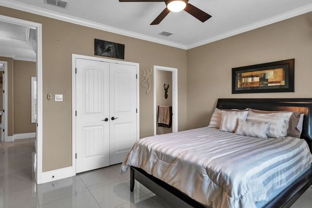 5498 Lonesome Dove, Robstown, TX 78380