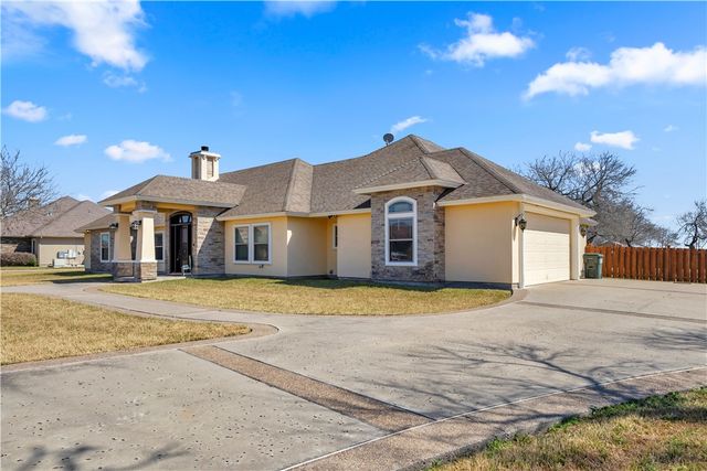 5498 Lonesome Dove, Robstown, TX 78380