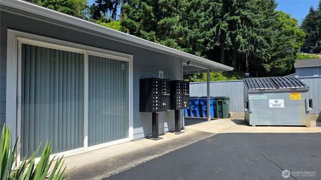 1040 Columbia River Drive #1, Vancouver, WA 98664