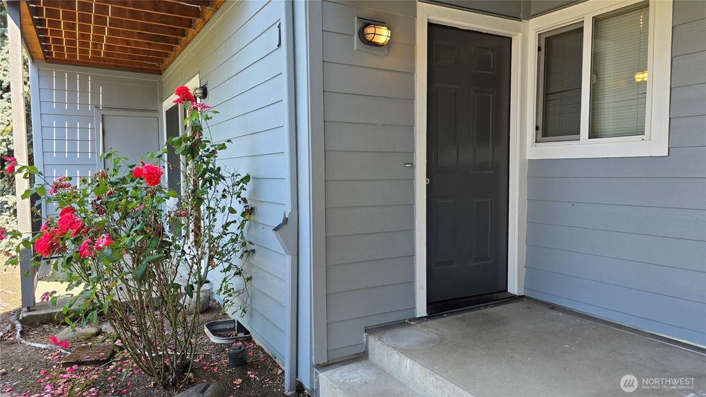 1040 Columbia River Drive #1, Vancouver, WA 98664