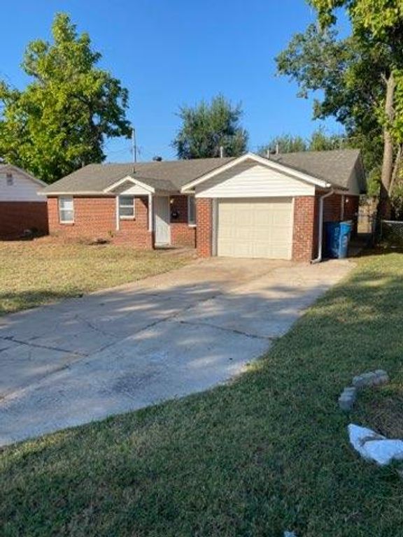 1013 Bell Drive, Midwest City, OK 73110