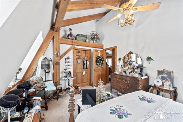 7577 S Huron River Drive, South Rockwood, MI 48179