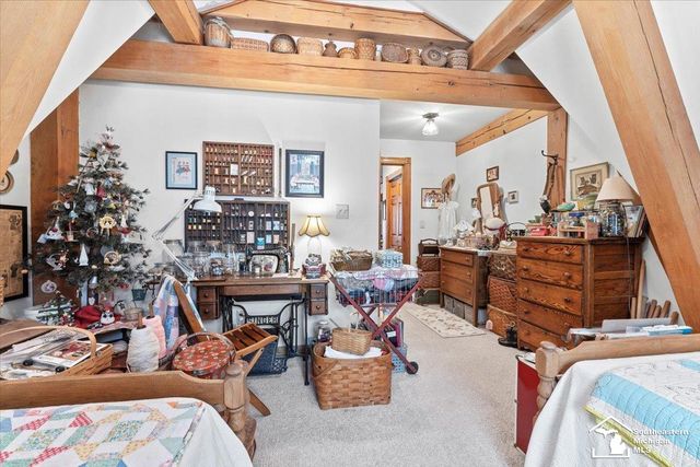 7577 S Huron River Drive, South Rockwood, MI 48179