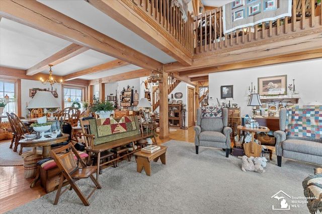 7577 S Huron River Drive, South Rockwood, MI 48179