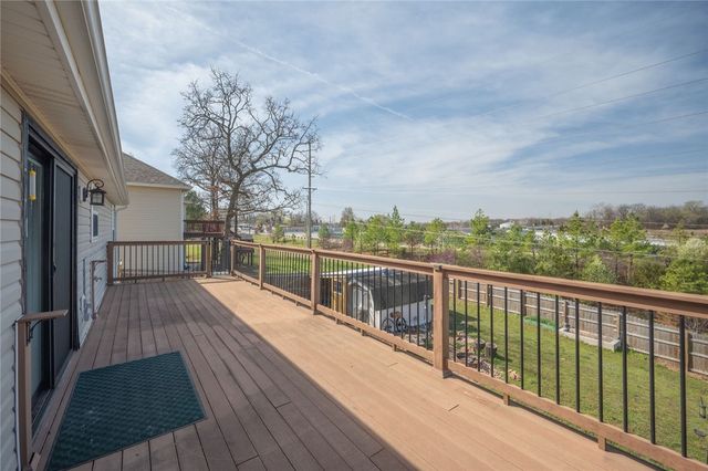 2724 N Missouri Avenue, Joplin, MO 64801