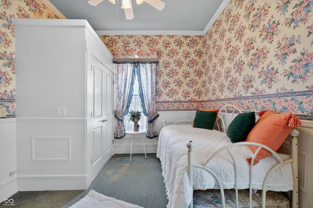 515 Main Street, Elwood, IN 46036