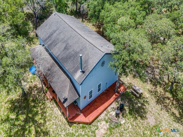 6300 Hickory Forrest Drive, Seguin, TX 78155