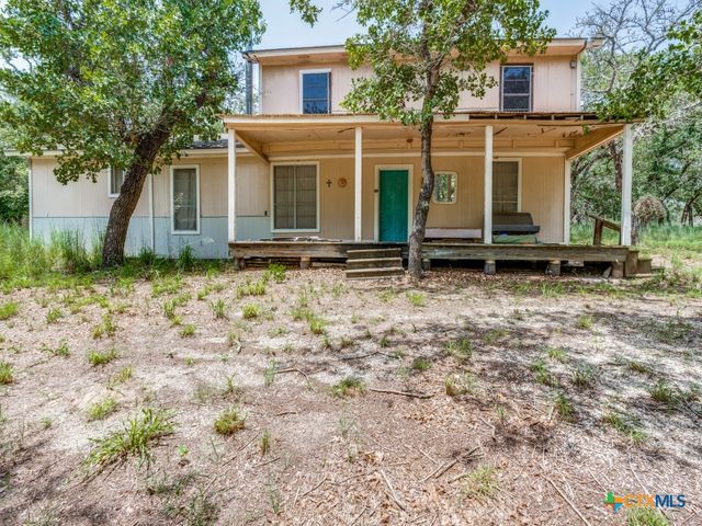 6300 Hickory Forrest Drive, Seguin, TX 78155