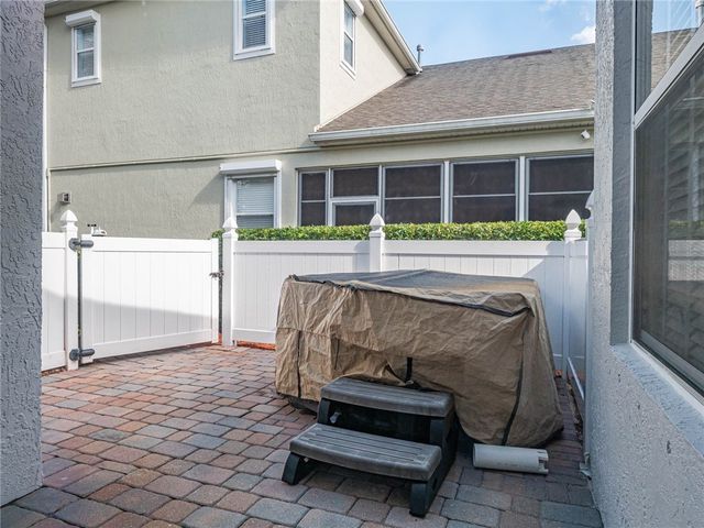 7652 15th Street, Vero Beach, FL 32966