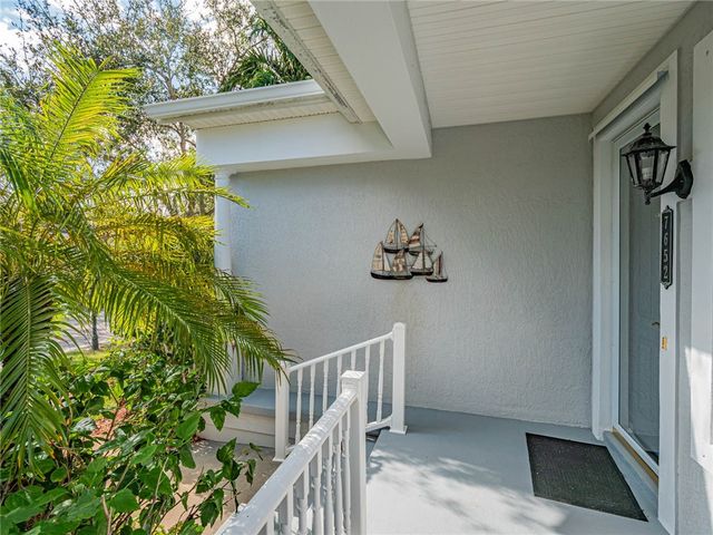7652 15th Street, Vero Beach, FL 32966