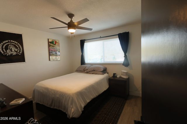 1011 W Elna Rae Street, Tempe, AZ 85281