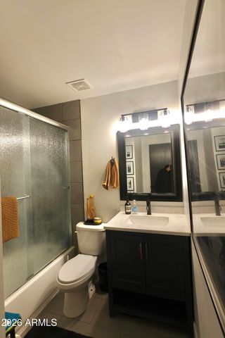 1011 W Elna Rae Street, Tempe, AZ 85281