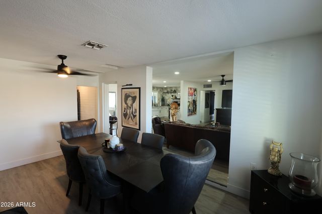 1011 W Elna Rae Street, Tempe, AZ 85281