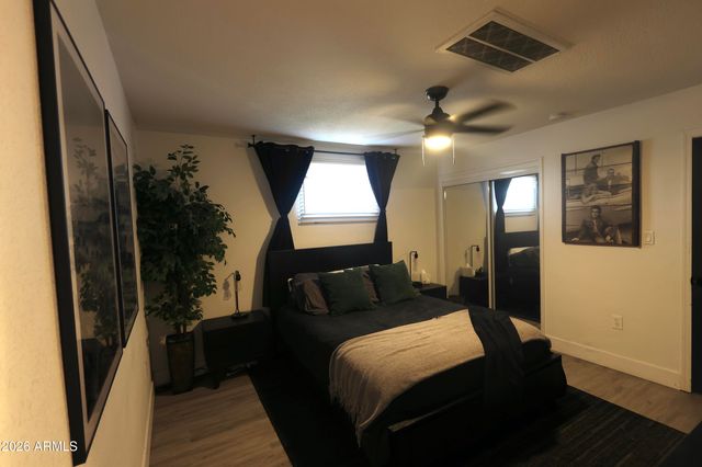 1011 W Elna Rae Street, Tempe, AZ 85281