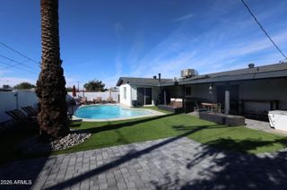 1011 W Elna Rae Street, Tempe, AZ 85281