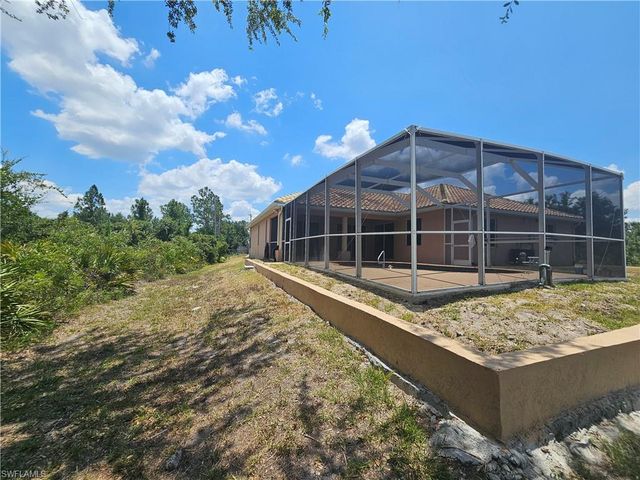 809 Lincoln AVE, Lehigh Acres, FL 33972