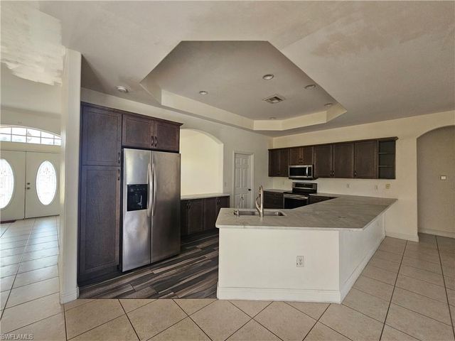 809 Lincoln AVE, Lehigh Acres, FL 33972