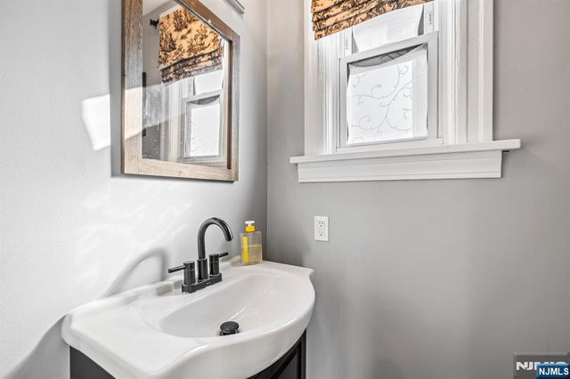208 Mortimer Avenue, Rutherford, NJ 07070