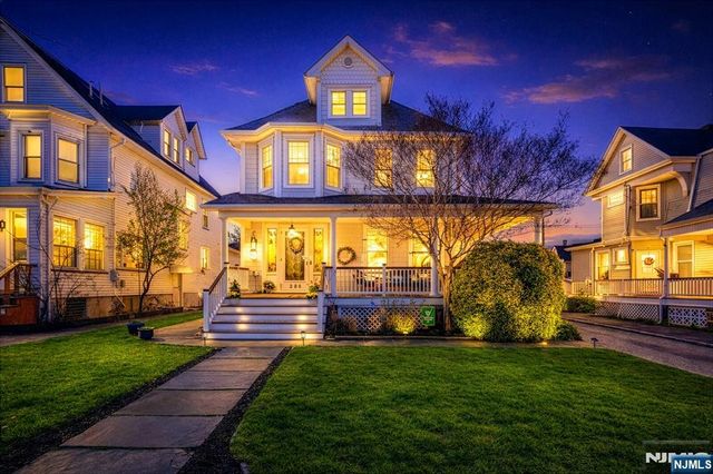 208 Mortimer Avenue, Rutherford, NJ 07070