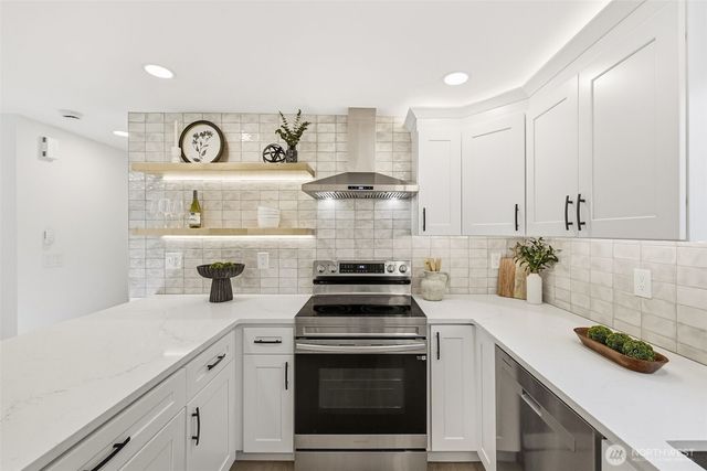 24212 SE 223rd Street, Maple Valley, WA 98038