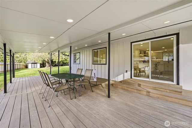 24212 SE 223rd Street, Maple Valley, WA 98038