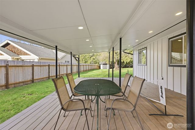 24212 SE 223rd Street, Maple Valley, WA 98038