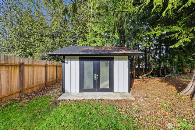 24212 SE 223rd Street, Maple Valley, WA 98038