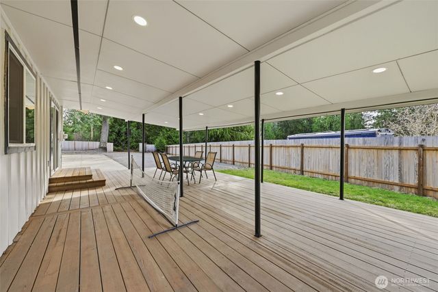 24212 SE 223rd Street, Maple Valley, WA 98038