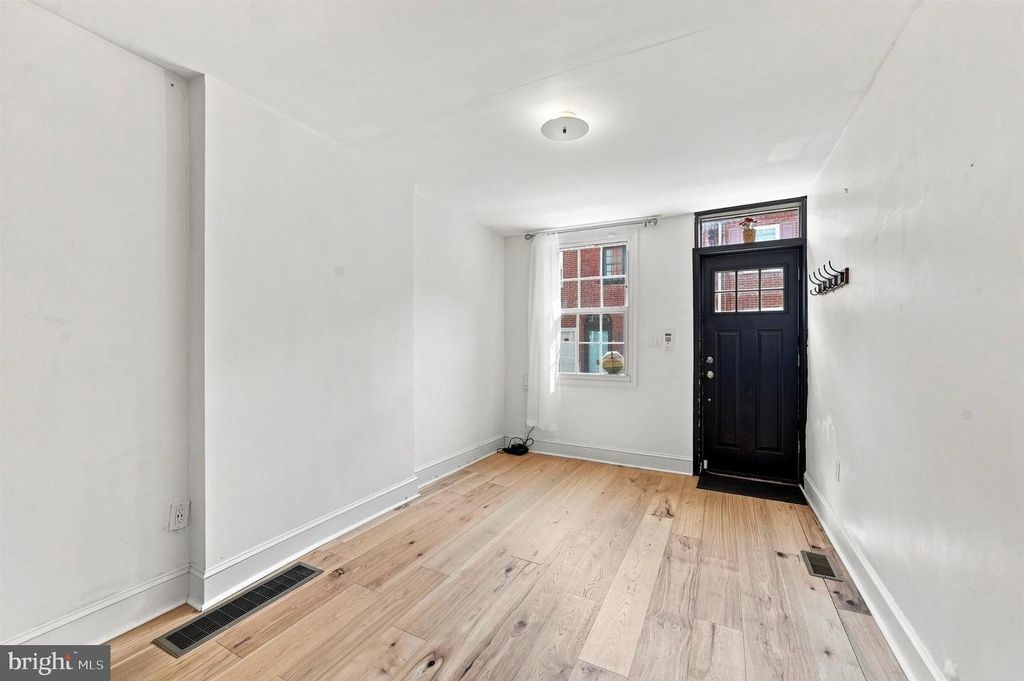 113 TITAN ST, PHILADELPHIA, PA 19147 — photo 3