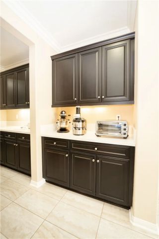 21047 Iron Rail, Riverside, CA 92507