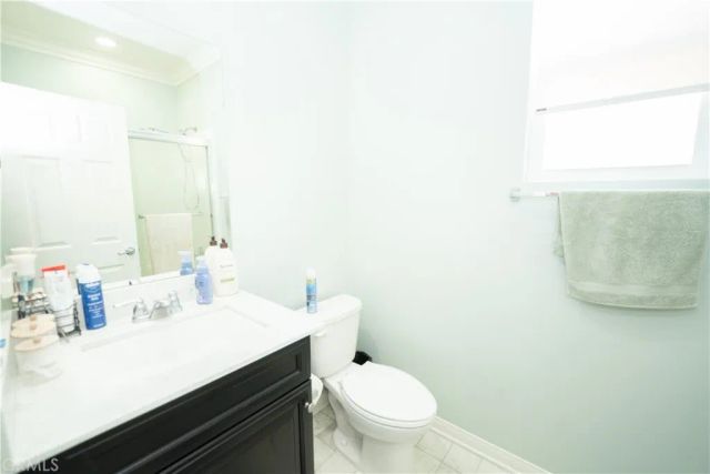 21047 Iron Rail, Riverside, CA 92507