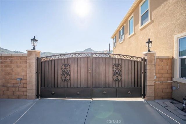 21047 Iron Rail, Riverside, CA 92507
