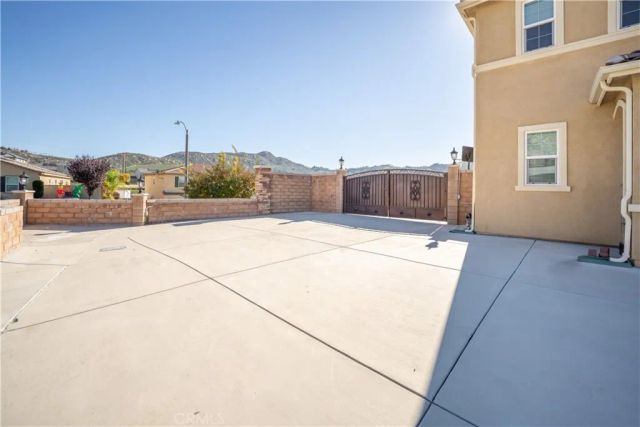 21047 Iron Rail, Riverside, CA 92507