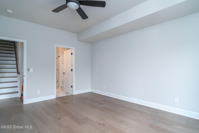 16 Priddle Lane, Colonie, NY 12110