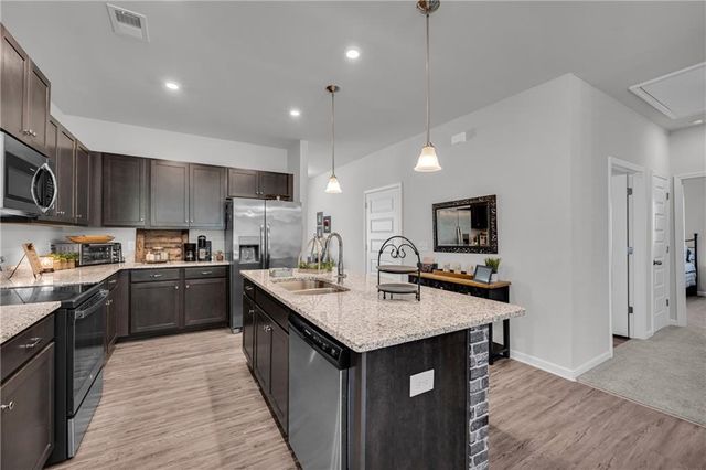 67 Crossroad Circle, Jasper, GA 30143