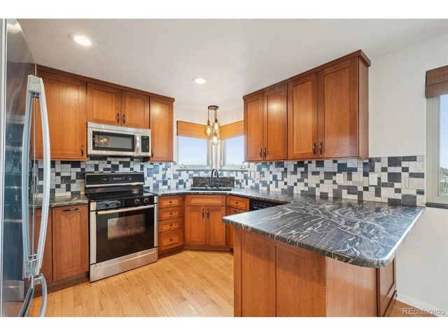 7008 S Dudley St, Littleton, CO 80128