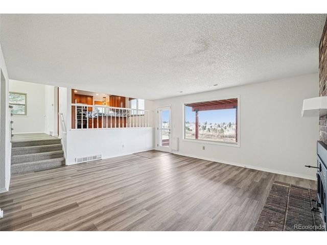 7008 S Dudley St, Littleton, CO 80128