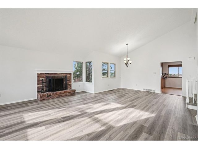 7008 S Dudley St, Littleton, CO 80128