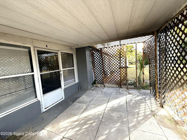 2127 Smathers Circle N B, Melbourne, FL 32935