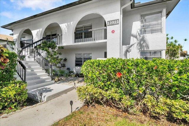 13921 Royal Palm Court D, Delray Beach, FL 33484