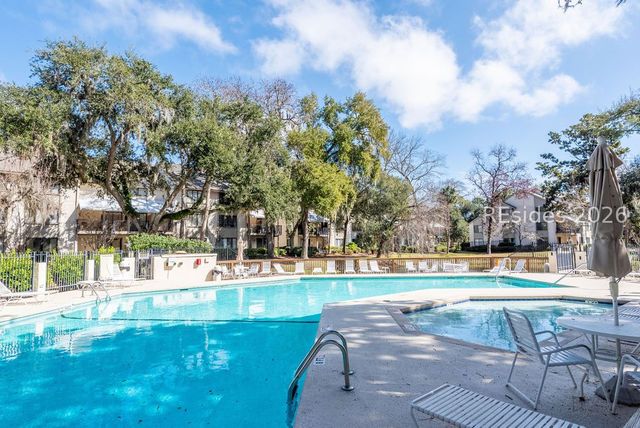 36 Deallyon Ave Apt 74, Hilton Head Island, SC 29928