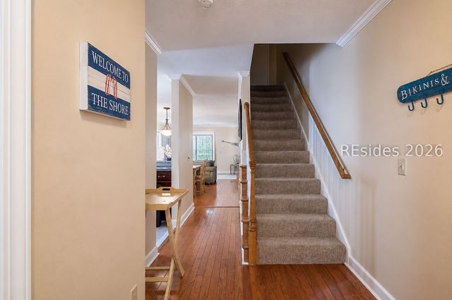 36 Deallyon Ave Apt 74, Hilton Head Island, SC 29928