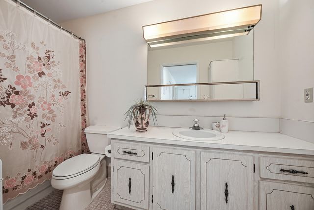 14589 Canalview Drive B, Delray Beach, FL 33484