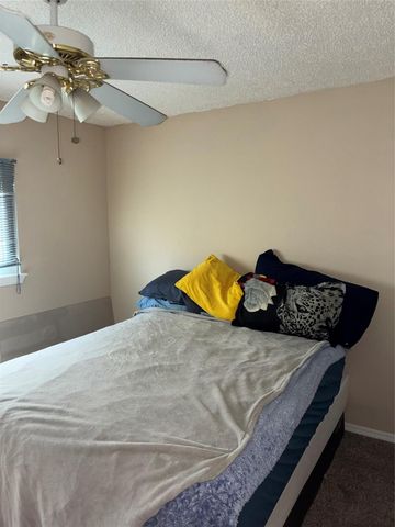 3827 Addicks Clodine Road, Houston, TX 77082