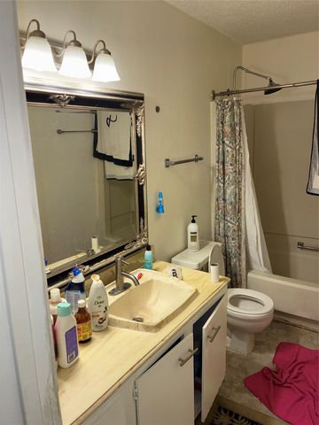 3827 Addicks Clodine Road, Houston, TX 77082