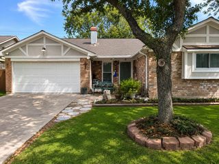 3827 Addicks Clodine Road, Houston, TX 77082