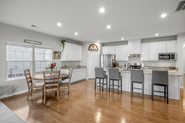 534 Bucklebury Road, Greer, SC 29651